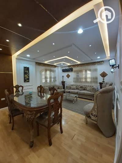 3 Bedroom Flat for Rent in New Cairo, Cairo - شقة مفروشة للايجار مكيفه بالكامل في النرجس في التجمع الخامس