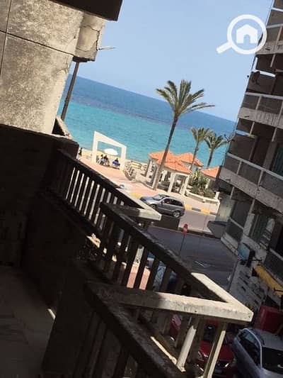 شقة 2 غرفة نوم للايجار في ميامي، الإسكندرية - شقة فميامي الاسكندرية ثاني نمرة من البحر للايجار اليومي