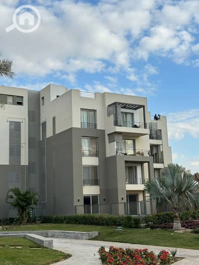 3 Bedroom Apartment for Sale in 6th of October, Giza - PHOTO-2024-05-12-14-43-07 (1). jpg
