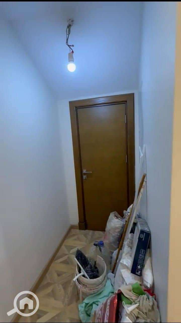 5 04cbeb95-40c5-4d16-bbf0-613f027fc92c. jpeg