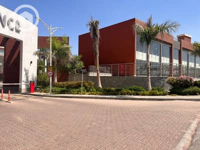 Retail for Rent in Sheikh Zayed, Giza - WhatsApp Image 2025-02-20 at 3.34. 41 PM (1). jpeg