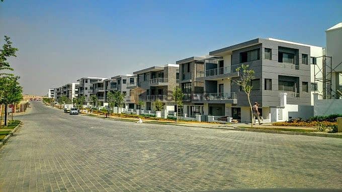 3 Villas-for-Sale-in-Taj-City. jpg