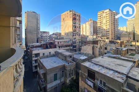 فلیٹ 3 غرف نوم للبيع في سبورتنج، الإسكندرية - 1. jpg