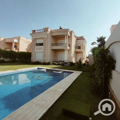 10 Bedroom Villa for Sale in New Cairo, Cairo - 490906877_122230309352087525_3409484788520072758_n. jpg