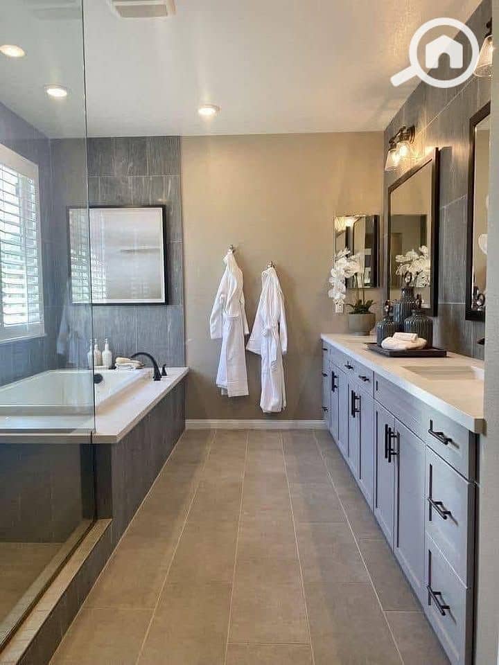 8 488755631_2789263531259946_9036541338147459237_n. jpg