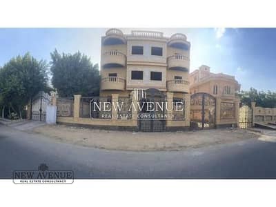 فیلا 11 غرف نوم للبيع في مدينة الشروق، القاهرة - 8. png