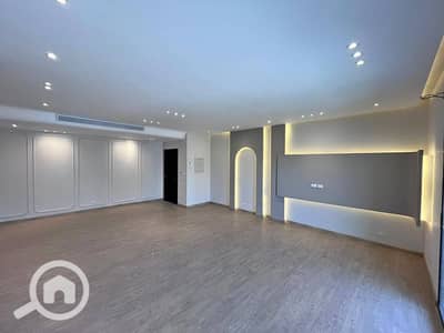 3 Bedroom Flat for Sale in Sheikh Zayed, Giza - 483101408_2793691157470690_4173030502021479613_n. jpg