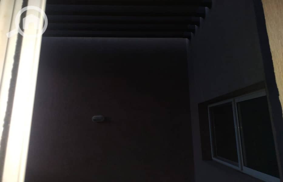 7 6d242de7-7607-4ded-9a59-f9b8a6110bc1. jpeg