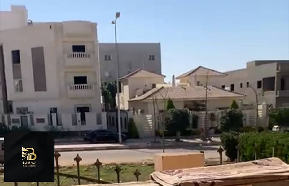 4 WhatsApp Video 2025-04-23 at 12.49. 10 PM0042. png