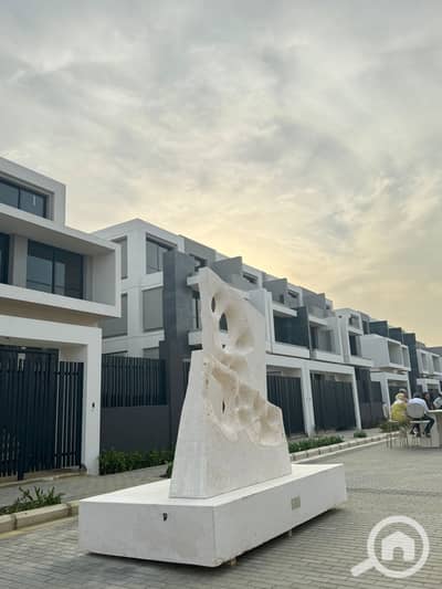 تاون هاوس 4 غرف نوم للبيع في القاهرة الجديدة، القاهرة - WhatsApp Image 2025-01-08 at 3.35. 28 PM. jpeg