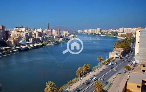 فلیٹ 3 غرف نوم للبيع في المنصورة، الدقهلية - شقه للبيع بشارع الجمهوريه الرئيسي بموقع مميز بجوار جميع الخدمات