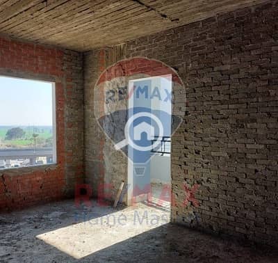 3 Bedroom Apartment for Sale in Mansura, Dakahlia - Unique apartment for sale on Al-Gaish Street.