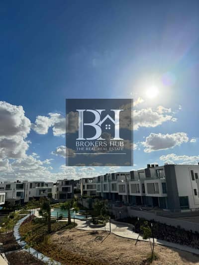 5 Bedroom Townhouse for Sale in 6th of October, Giza - 642a23ee-9b36-452d-ac50-fbdad7bc1374. jpg