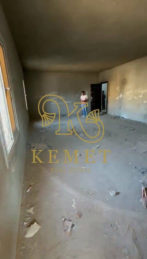 5 WhatsApp Video 2025-03-20 at 12.00. 25_88fa0d71 - frame at 0m54s. jpg