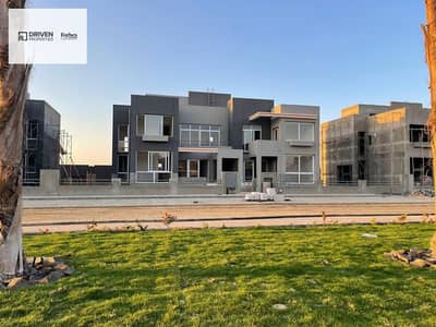 تاون هاوس 3 غرف نوم للبيع في 6 أكتوبر، الجيزة - e35b8581-9796-471e-8097-f3fb86f9b585. jpg