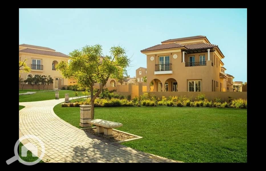 11 Villas-For-Sale-in-HYDE-Park. jpg