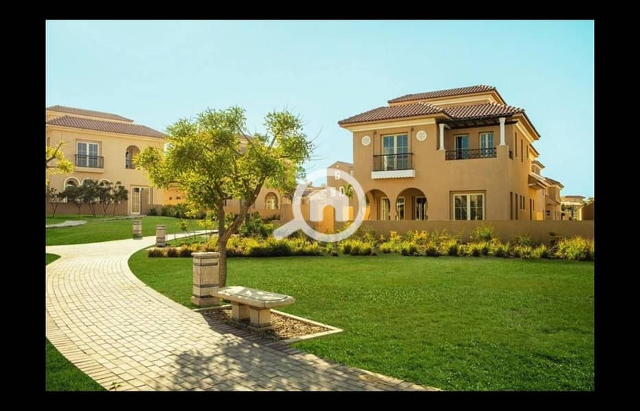 10 Villas-For-Sale-in-HYDE-Park. jpg