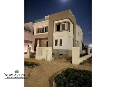 5 Bedroom Villa for Sale in New Cairo, Cairo - 1. jpg