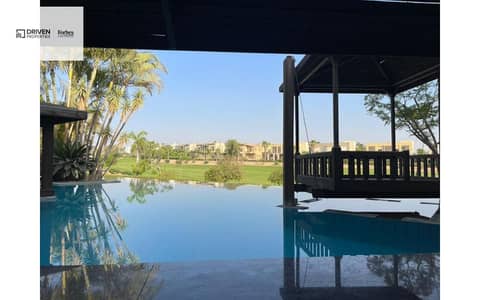 8 Bedroom Villa for Sale in Sheikh Zayed, Giza - 5dd0298c-4ca1-4481-986d-e3f7f6237bb9. jpg