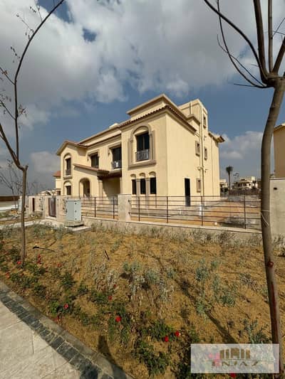 3 Bedroom Villa for Sale in Madinaty, Cairo - IMG-20241127-WA0020. jpg