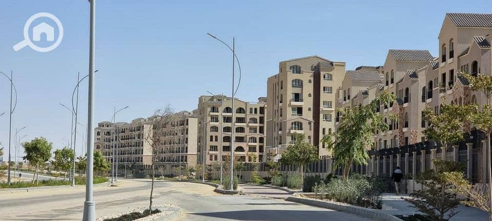 8 شقة للبيع في المستقبل سيتي. jpg