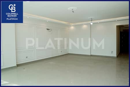 فلیٹ 3 غرف نوم للبيع في ميامي، الإسكندرية - EYE06002. JPG