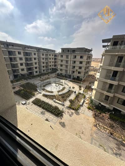 2 Bedroom Flat for Sale in 6th of October, Giza - WhatsApp Image 2025-04-30 at 7.10. 18 PM. jpeg