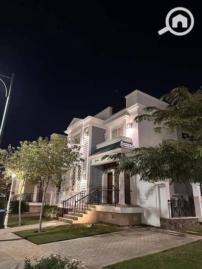 3 Bedroom Townhouse for Sale in 6th of October, Giza - 471717458_547627448267181_956829575604294104_n. jpg