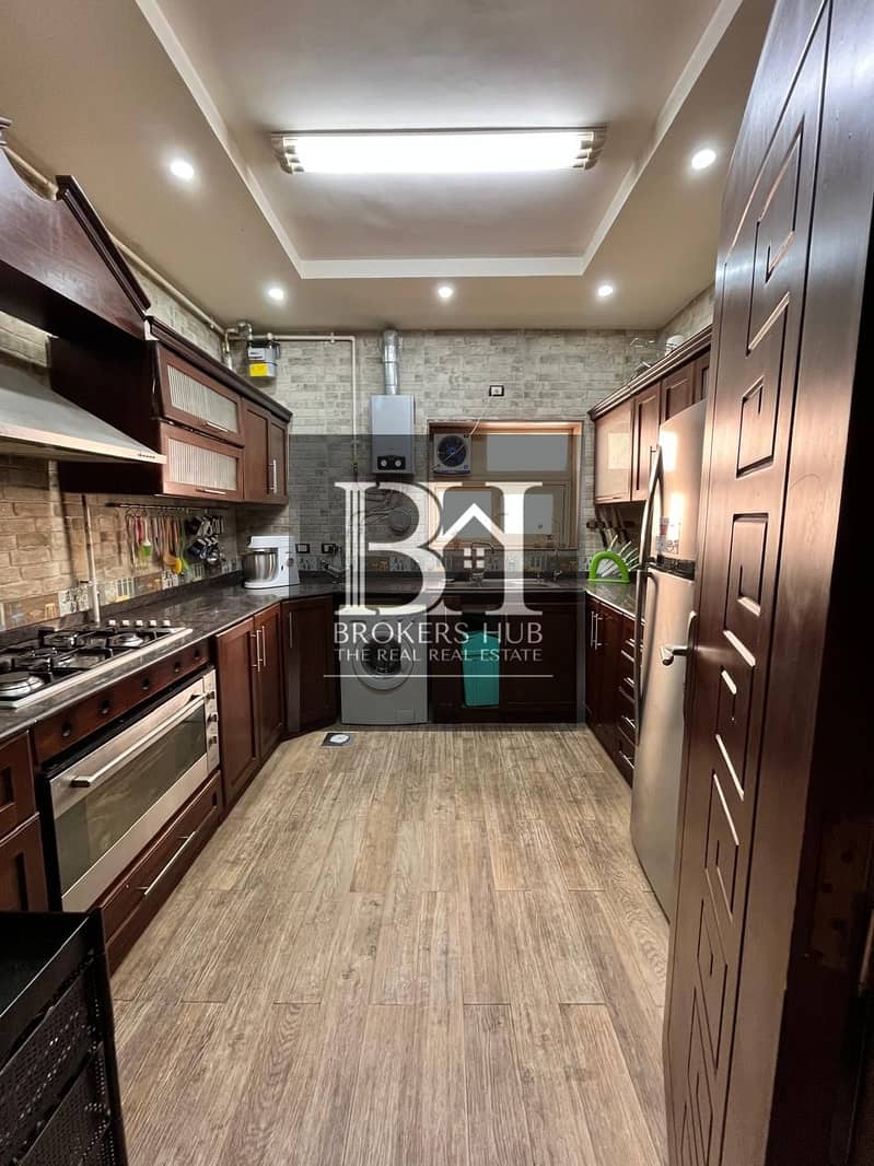 5 4687ce46-0d25-4374-aef9-f0544db9abce. jpg