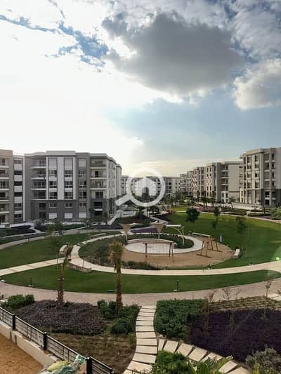 3 Bedroom Flat for Sale in New Cairo, Cairo - 475446507_1796705161184143_7473289488507525460_n. jpg