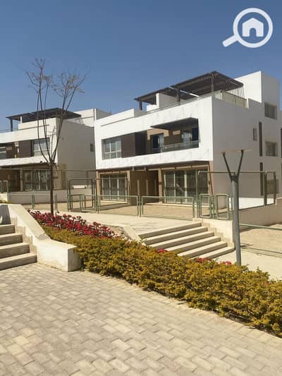 3 Bedroom Villa for Sale in 6th of October, Giza - WhatsApp Image 2025-04-15 at 11.08. 10 AM (1). jpeg