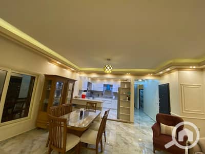 شقة 3 غرف نوم للايجار في القاهرة الجديدة، القاهرة - IMG-20250503-WA0487. jpg