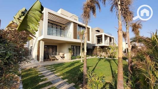 5 Bedroom Villa for Sale in New Cairo, Cairo - 13da0412-56ca-4a90-b2d1-793327b3cde7. jpg