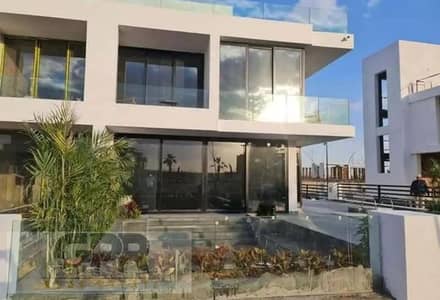 3 Bedroom Villa for Sale in 6th of October, Giza - 46ed5284-2972-40c5-a72c-1180558aa29f. jpg