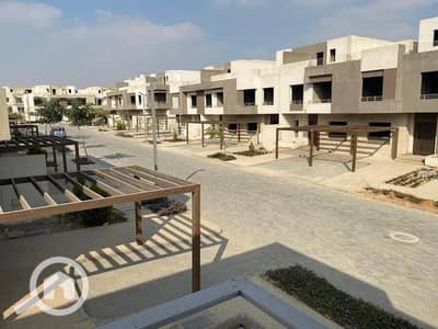 تاون هاوس 4 غرف نوم للبيع في 6 أكتوبر، الجيزة - cac5c581-056b-4f18-bcd0-87d7f78e374f. png