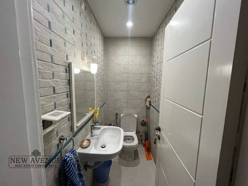 8 WhatsApp Image 2025-04-30 at 3.23. 30 PM (2). jpg
