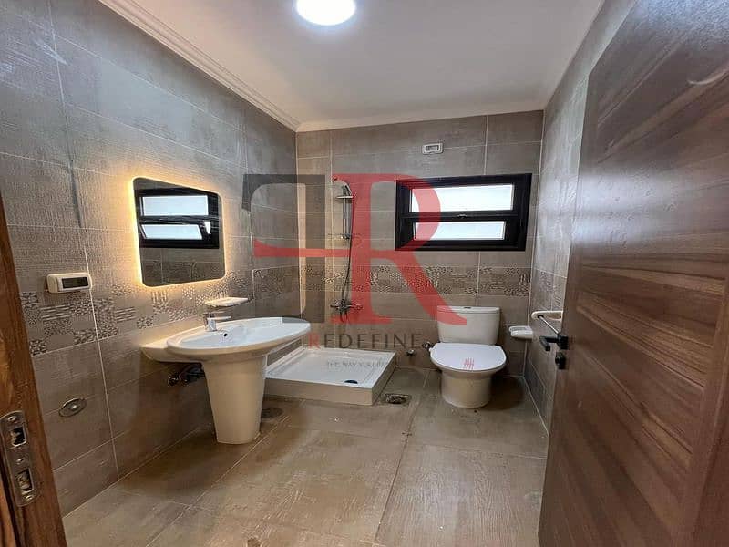 2 WhatsApp Image 2025-05-01 at 1.17. 51 PM_800x600. jpg