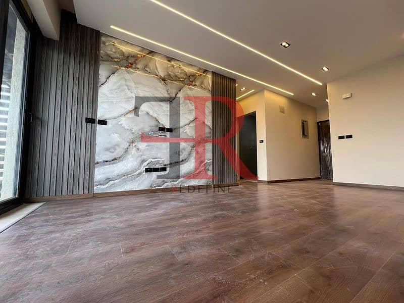 4 WhatsApp Image 2025-05-01 at 1.17. 51 PM (2)_800x600. jpg