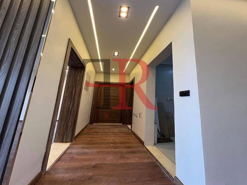 7 WhatsApp Image 2025-05-01 at 1.17. 52 PM (3)_800x600. jpg