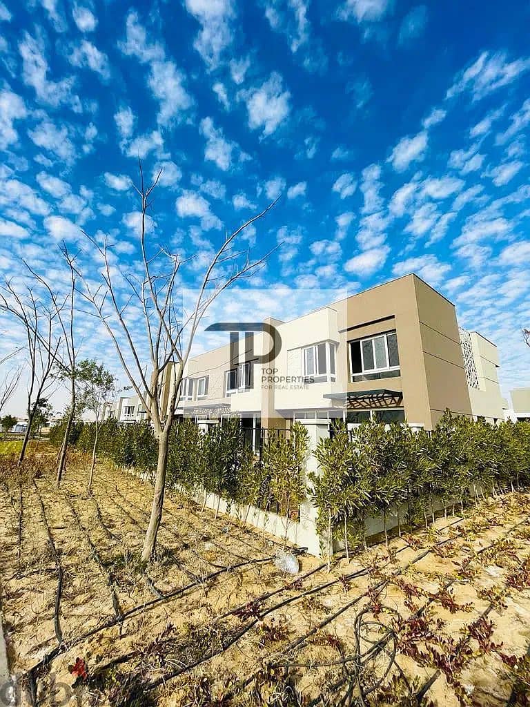 4 52324708-800x600. jpg