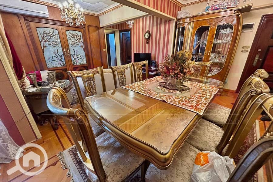 4 WhatsApp Image 2025-04-28 at 9.15. 59 PM. jpg