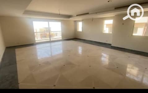 دوبلكس 3 غرف نوم للايجار في 6 أكتوبر، الجيزة - IMG-20250504-WA0140. jpg