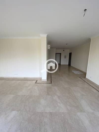 شقة 3 غرف نوم للايجار في الشيخ زايد، الجيزة - WhatsApp Image 2025-05-04 at 10.19. 54. jpeg