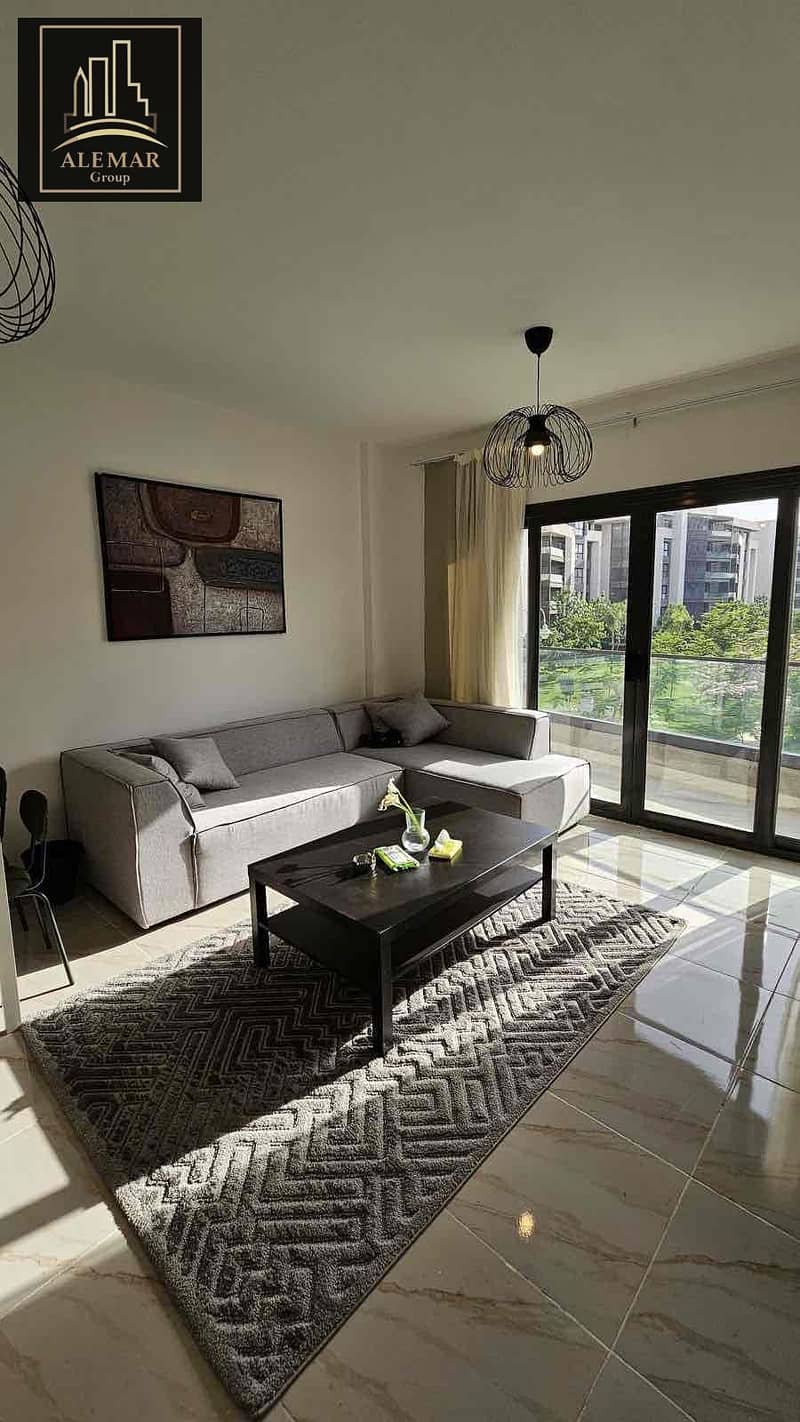 2 c827fe7e-8d9d-422b-8329-0b50073a7bd0. jpg