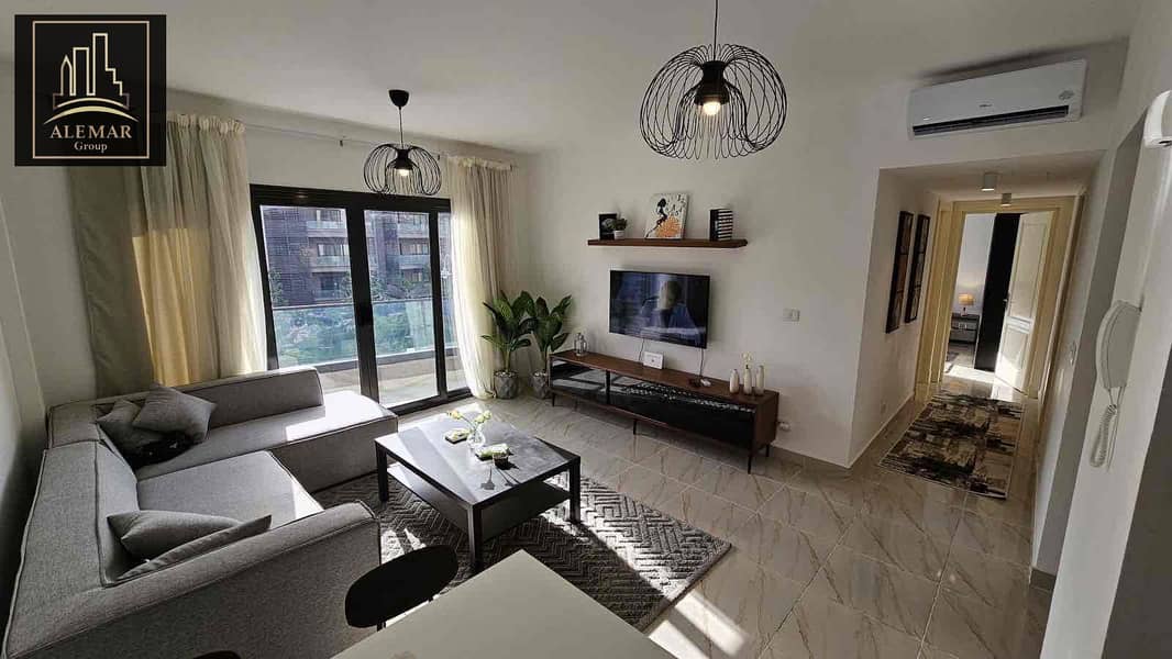 3 795cf64a-cd26-461e-88a8-c3f3b405c512. jpg