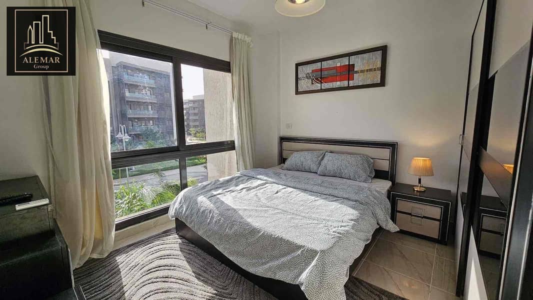 8 81079ecf-a76a-4d28-939c-647f6a984450. jpg