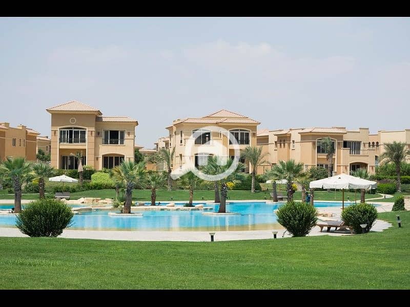 8 Villas for sale in Stone Park. jpg