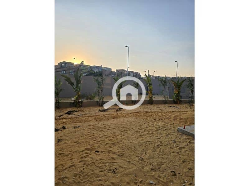 5 b499406a-16d8-44ac-a0fb-42d3f8753f5f. jfif. jpg