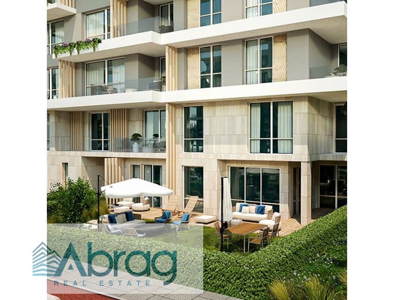 10 build-01-private-garden-300-dpi. jpg