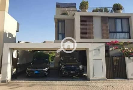فیلا 5 غرف نوم للبيع في مدينة الشروق، القاهرة - 462694981_122120877224467222_3223296410072456665_n. jpg